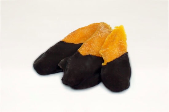 Mango, getrocknet, halbschokoliert mit dunkler Schokolade, Serviervorschlag